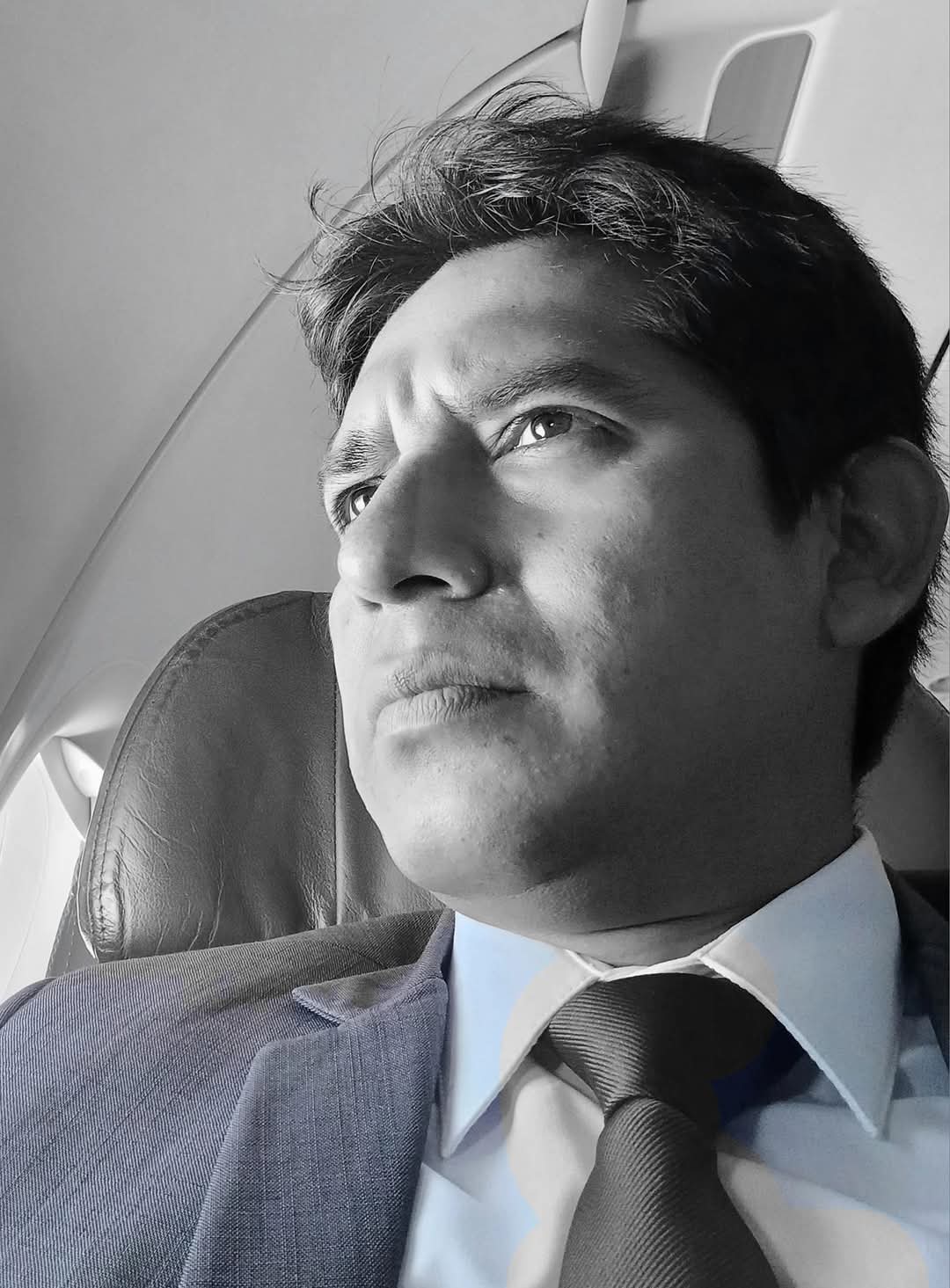 Toledo Pfoccori
Abogados